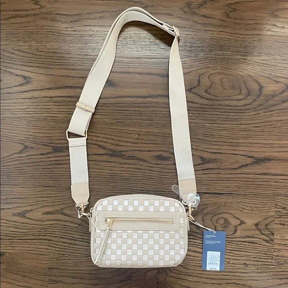 NWT Universal Thread Beige/Cream Checkered Crossbody Bag - Picture 1 of 4